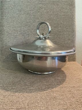 #858 Vintage B.W. Buenilum Aluminum Serving Bowl